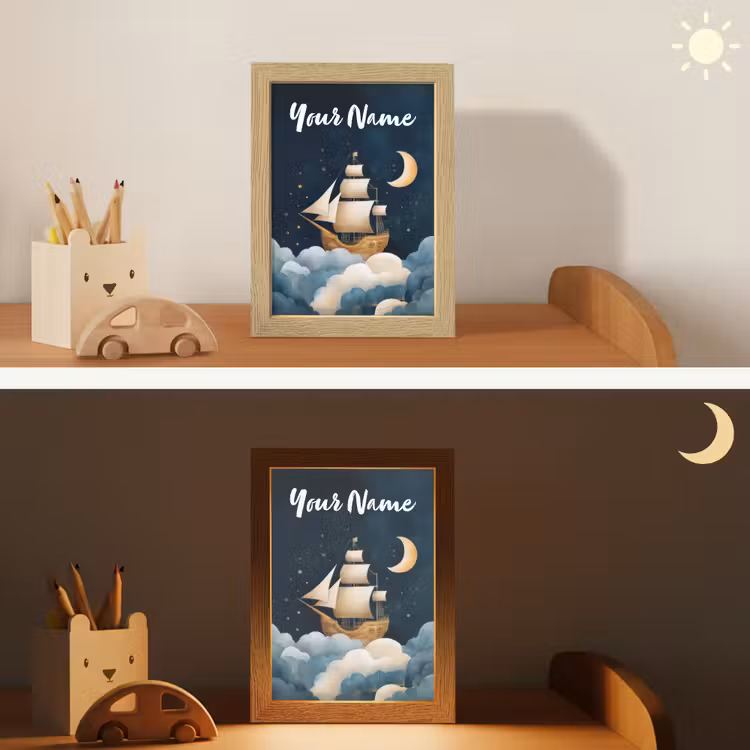 Zeilschip - Sterrenhemel - Wolken - Blauw Light Box met kabel (Kinderlampje) klein -sfeer3_kind