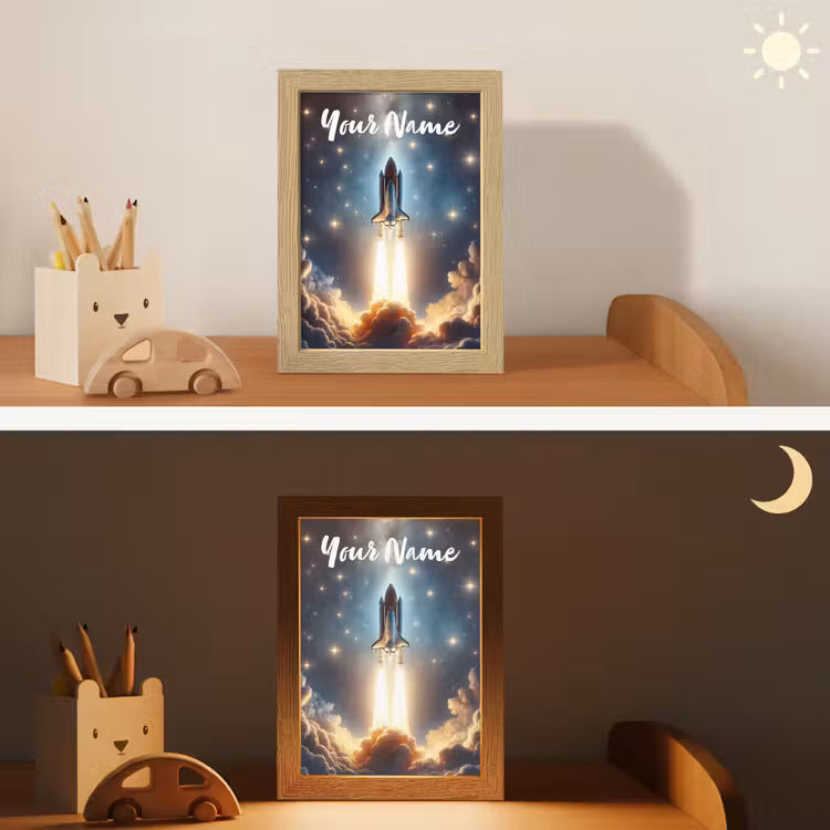 Ruimtevaart - Raket - Space - Sterren Light Box met kabel (Kinderlampje) klein -sfeer3_kind