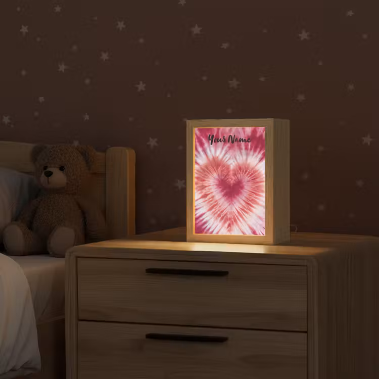 Tie Dye - Hartvorm - Roze Light Box met kabel (Kinderlampje) klein -sfeer1_kind