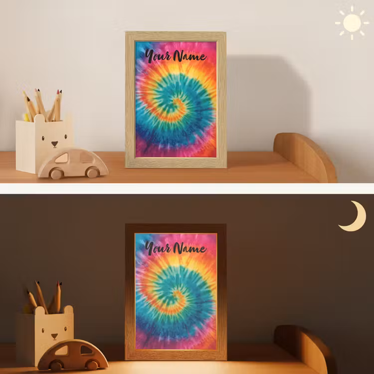 Tie Dye - Regenboogtinten - Klassiek Light Box met kabel (Kinderlampje) klein -sfeer3_kind