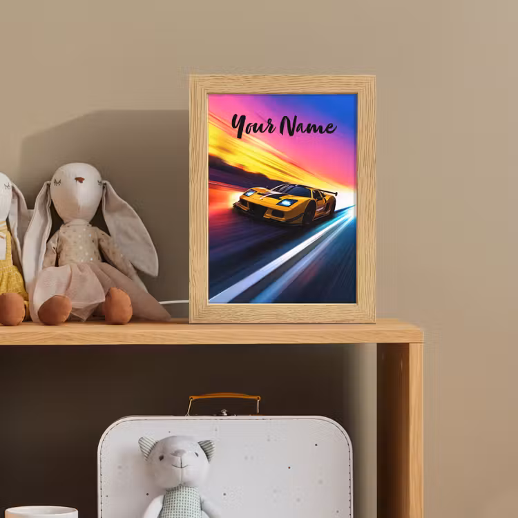 Gele raceauto - Kleurrijk - Neon Light Box met kabel (Kinderlampje) klein -sfeer2_kind