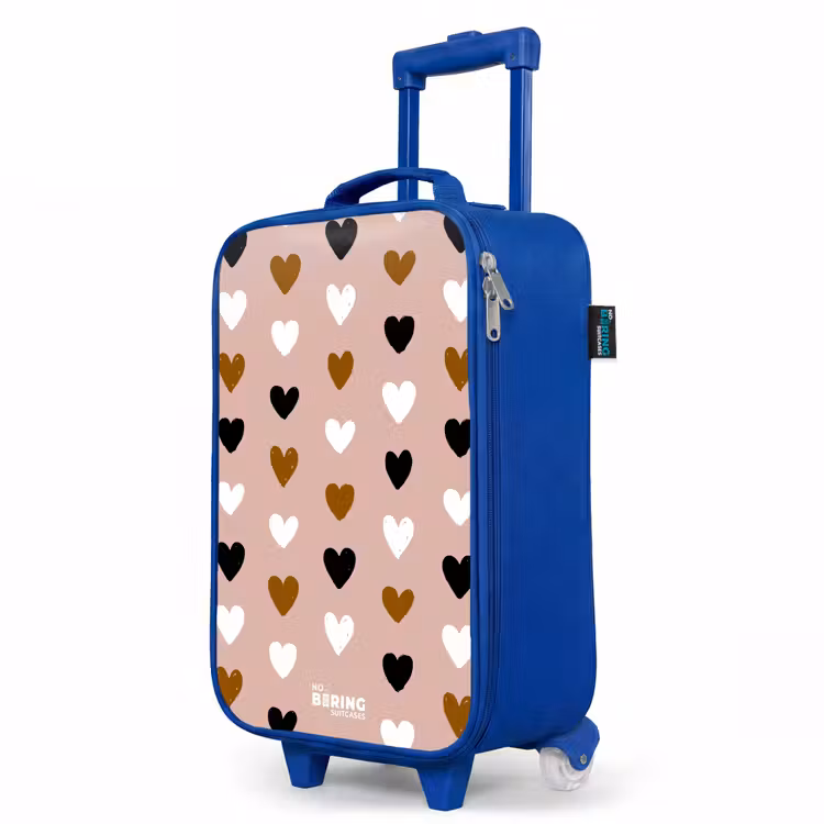 Zwart, wit en bruin hartjespatroon op oudroze achtergrond Kinderkoffer - Blauw klein -productfoto_schuin
