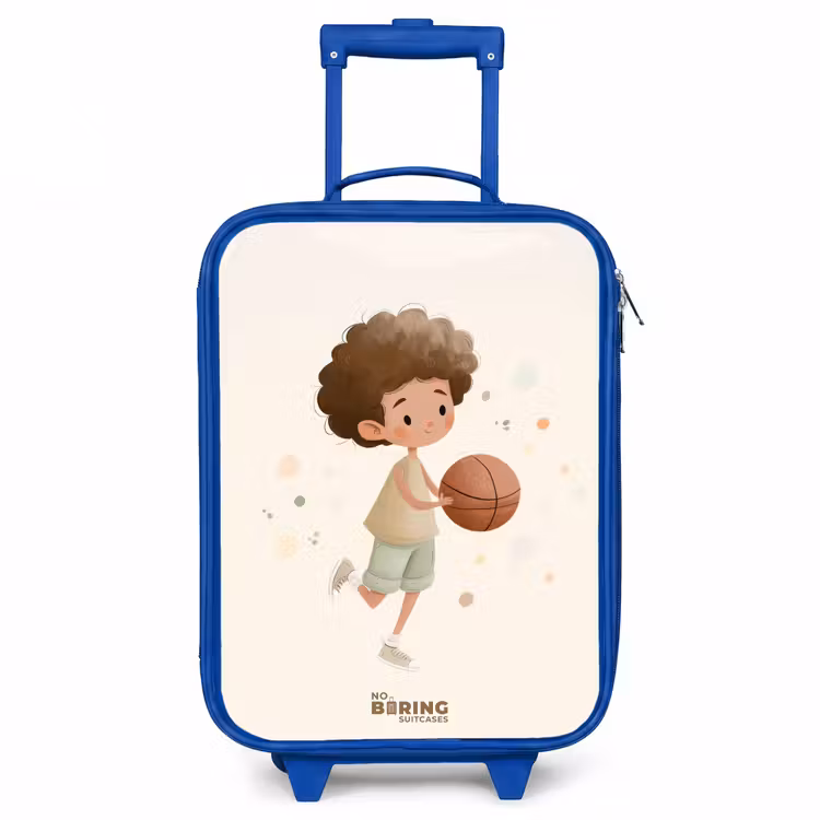 Jongen met een basketbal in beige kleuren Kinderkoffer - Blauw klein -3d