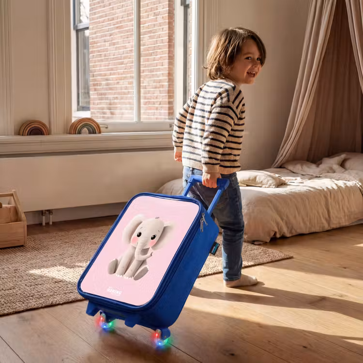 Olifant - Baby - Blosjes - Illustratie Kinderkoffer - Blauw klein -sfeer1