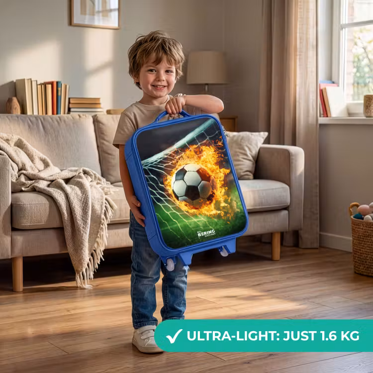 Vuurvoetbal in doelnet vastgelegd Kinderkoffer - Blauw klein -sfeer2_EN