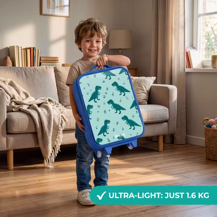 Vriendelijke T. rex tussen sporen Kinderkoffer - Blauw klein -sfeer2_EN