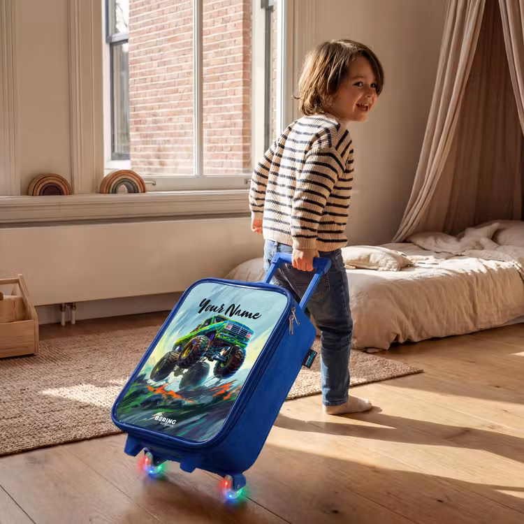 Groene Monstertruck met Penseelstreken Kinderkoffer - Blauw klein -sfeer1