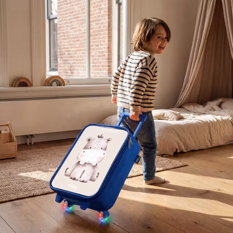 Nijlpaard op beige achtergrond illustratie Kinderkoffer - Blauw klein -sfeer1