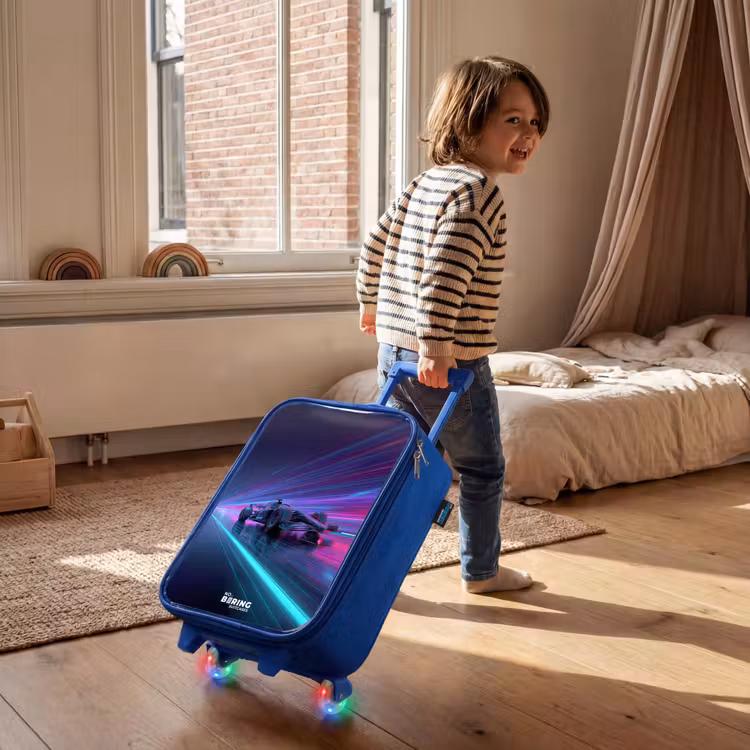 Neon - Raceauto - Lichtstrepen - Paars Kinderkoffer - Blauw klein -sfeer1