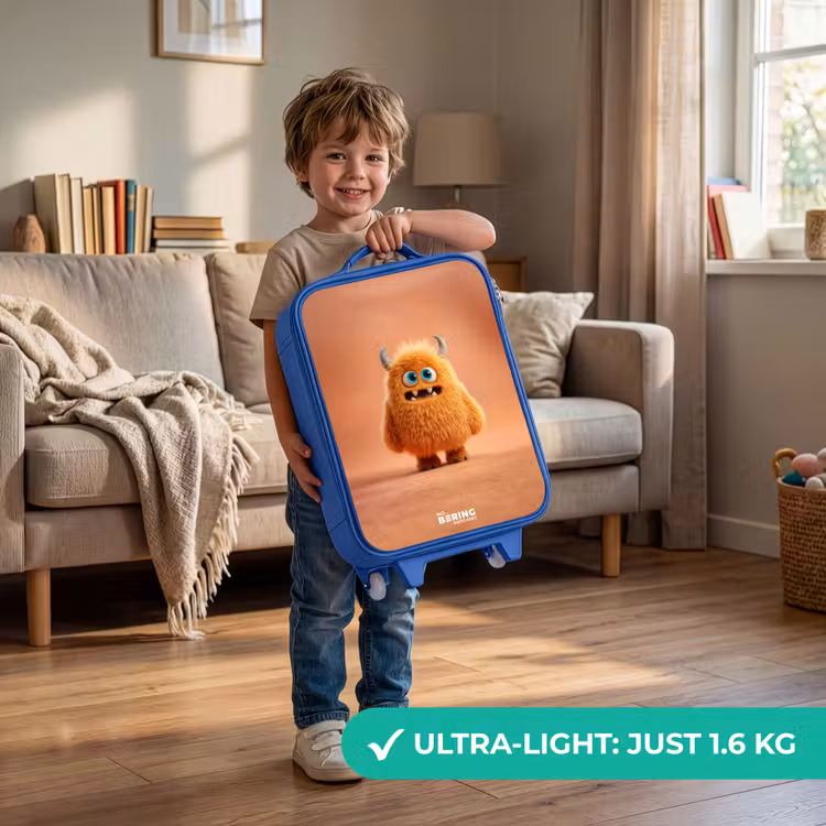 Oranje Pluizig Monster met Hoorns Kinderkoffer - Blauw klein -sfeer2_EN
