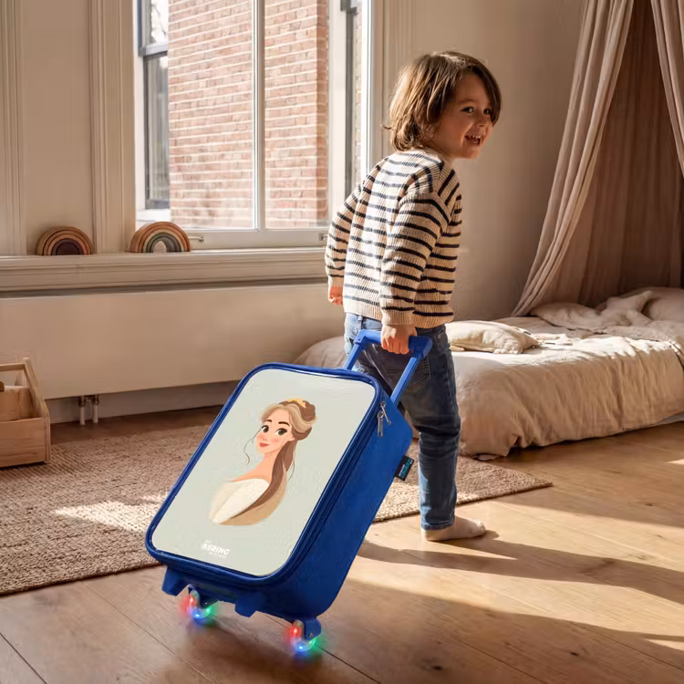 Prinses met een tiara - Groen Kinderkoffer - Blauw klein -sfeer1