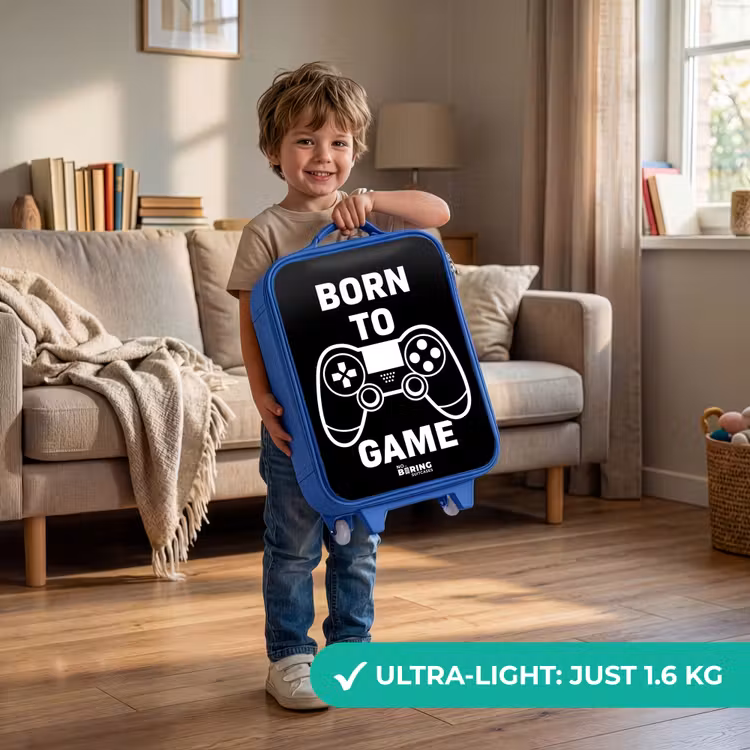 Qoute met controller in zwart wit Kinderkoffer - Blauw klein -sfeer2_EN