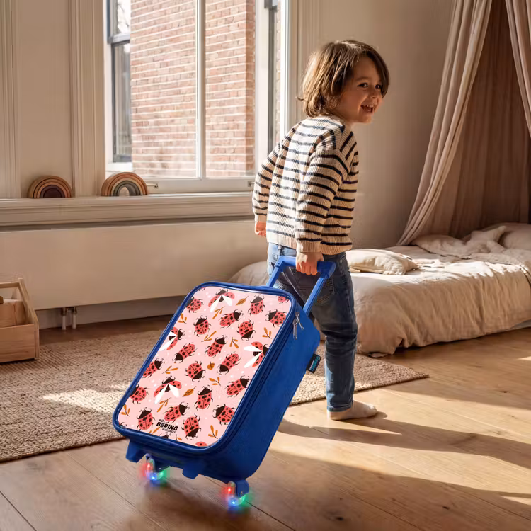 Rode lieveheersbeestjes op roze achtergrond Kinderkoffer - Blauw klein -sfeer1