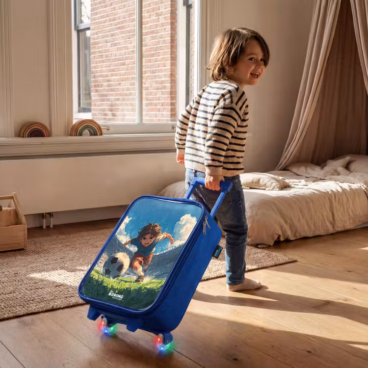Stadion - Voetbal - Jongen Kinderkoffer - Blauw klein -sfeer1