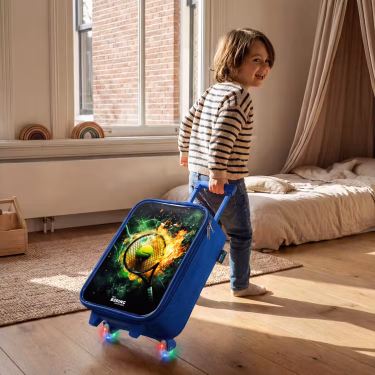 Tennisbal in vlammen bij krachtige smash Kinderkoffer - Blauw klein -sfeer1
