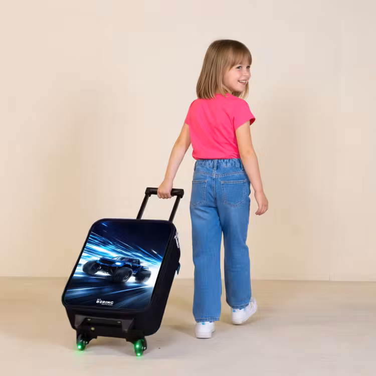 Monstertruck raast door lichtsnelheid Kinderkoffer - Zwart klein -sfeer1