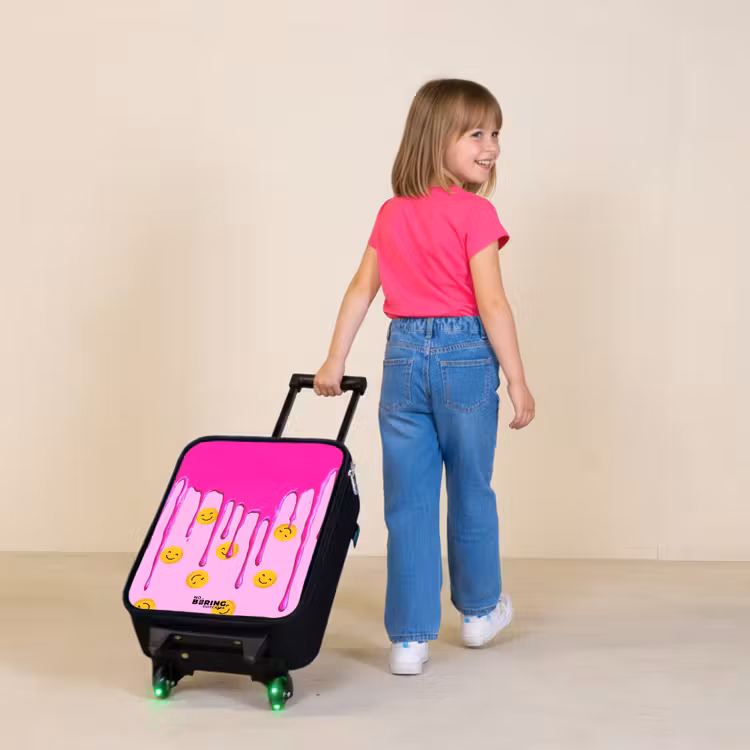 Verf - Smiley - Roze Kinderkoffer - Zwart klein -sfeer1