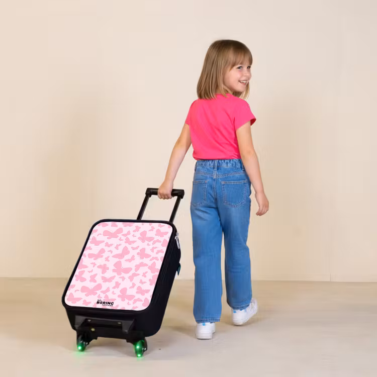 Roze vlinders Kinderkoffer - Zwart klein -sfeer1