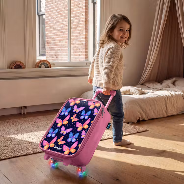 Kleurrijke vlinders in roze en blauw Kinderkoffer - Roze klein -sfeer1