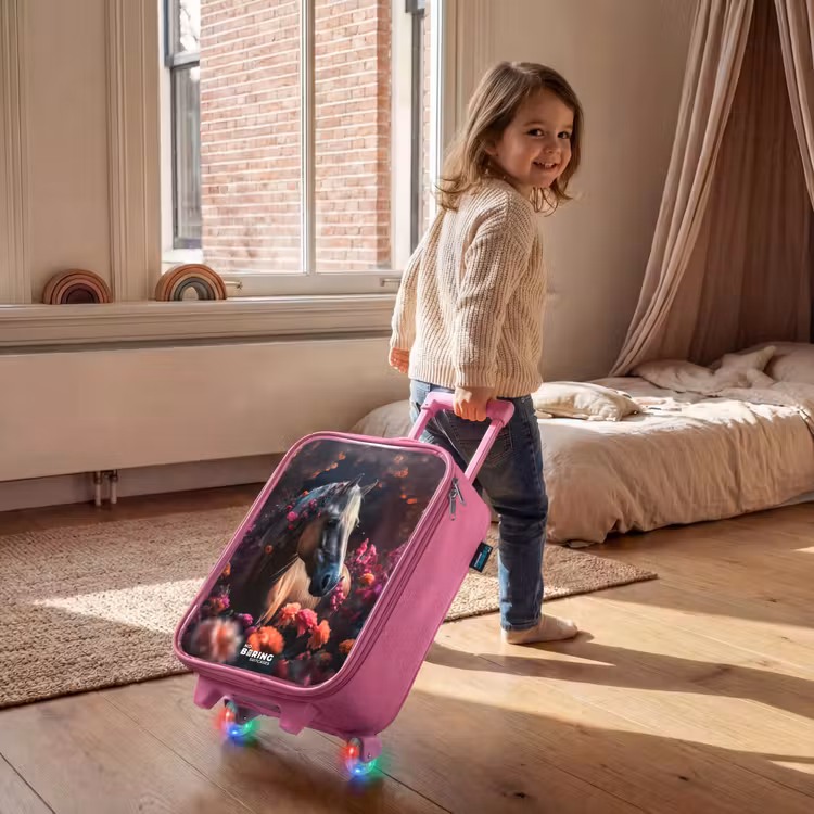 Goudbruin paard tussen de bloemen Kinderkoffer - Roze klein -sfeer1