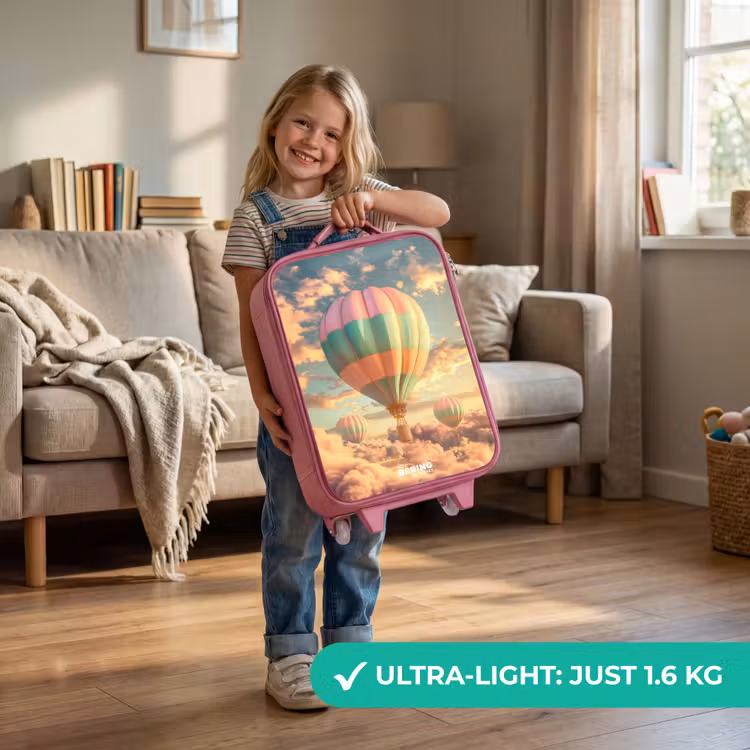 Pastel skyliner Kinderkoffer - Roze klein -sfeer2_EN