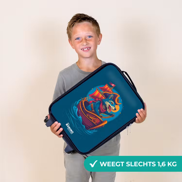 Piraten wasbeer op een boot Kinderkoffer - Zwart klein -sfeer4_NL