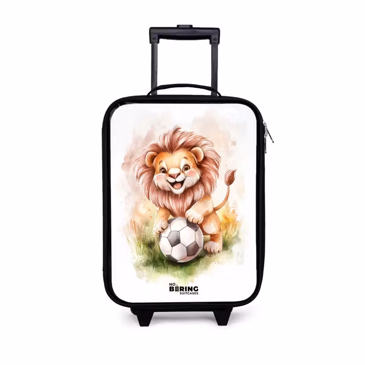 Speelse leeuw met voetbal op grasveld Kinderkoffer - Zwart klein -3d