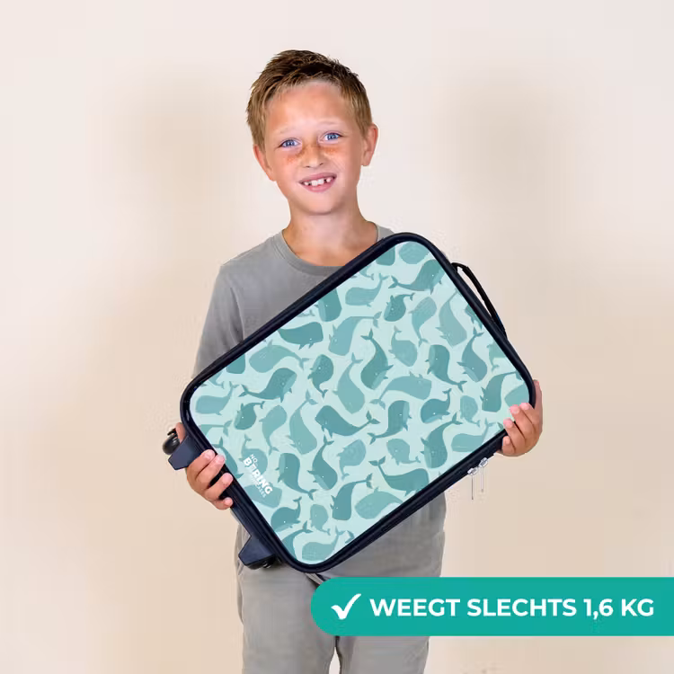 Gestileerde walvissen in tonale zeegroene tinten Kinderkoffer - Zwart klein -sfeer4_NL