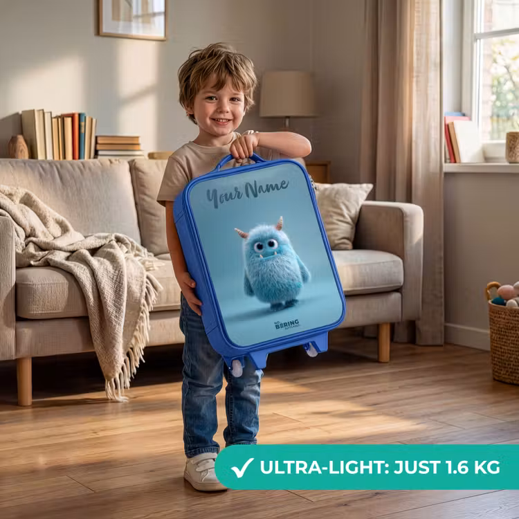 Blauw pluizig monster met hoorns Kinderkoffer - Blauw klein -sfeer2_EN