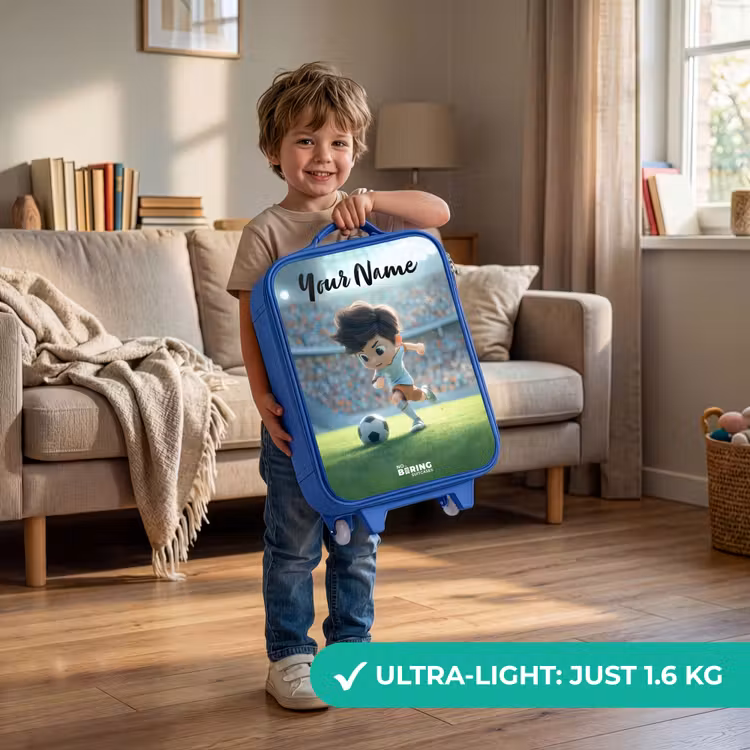 Jongen - Stadion - Voetbal - Zonlicht Kinderkoffer - Blauw klein -sfeer2_EN