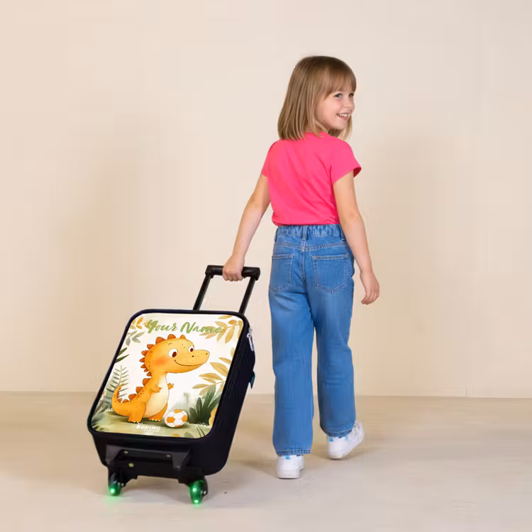 Dino - Voetbal - Oranje Kinderkoffer - Zwart klein -sfeer1