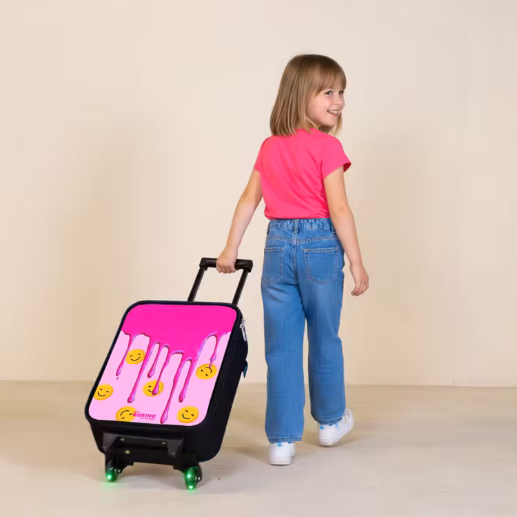 Verf - Smiley - Roze Kinderkoffer - Zwart klein -sfeer1