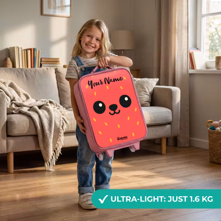 Kawai - Aardbei - Rood Kinderkoffer - Roze klein -sfeer2_EN