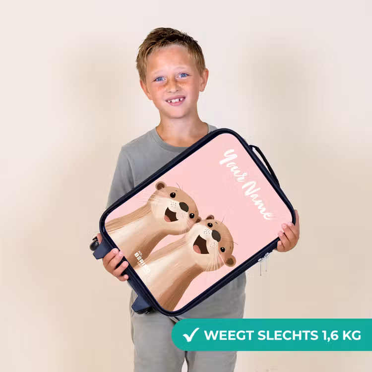Glimlach - Otters - Roze - Illustratie Kinderkoffer - Zwart klein -sfeer4_NL