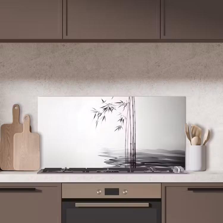 Bamboestammen - Water - Minimalistisch - Wit keuken achterwand spatscherm middel -sfeer2