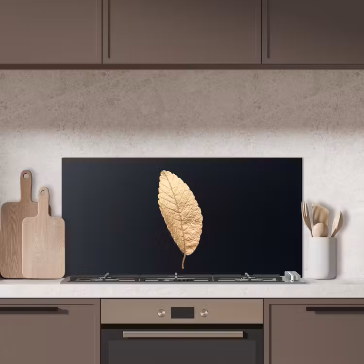 Black en gold - Bladeren - Zwart - Planten - Luxe keuken achterwand spatscherm middel -sfeer2