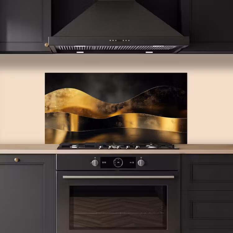 Zwart - Goud - Golven - Schaduw keuken achterwand spatscherm middel -sfeer1