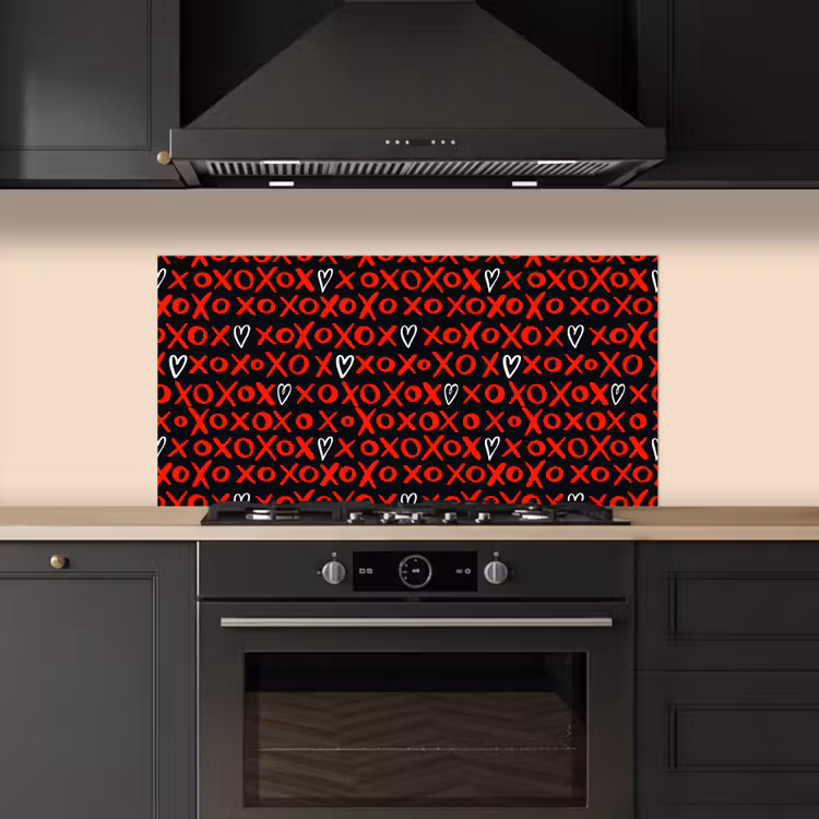 Zwart - Rood - Contrast - Liefde keuken achterwand spatscherm middel 899 -sfeer1