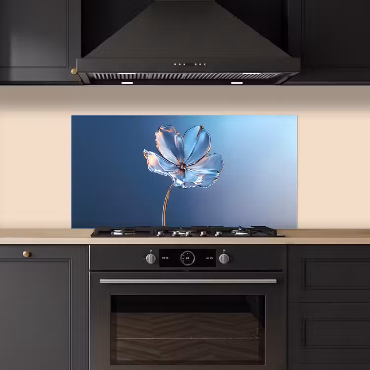 Blauw - Bloem - Glazen - Sierlijk keuken achterwand spatscherm middel -sfeer1