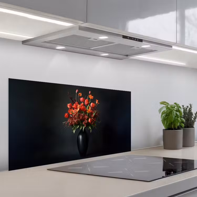 Boeket - Tulpen - Vaas - Rood keuken achterwand spatscherm middel -3d_schuin