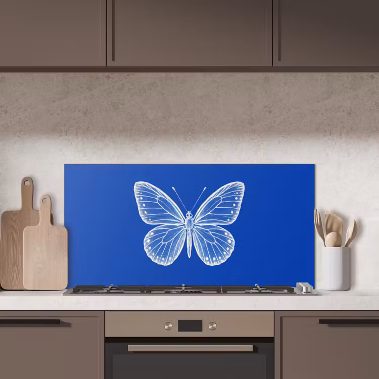 Vlinder - Wit - Getekend - Stippen keuken achterwand spatscherm middel -sfeer2