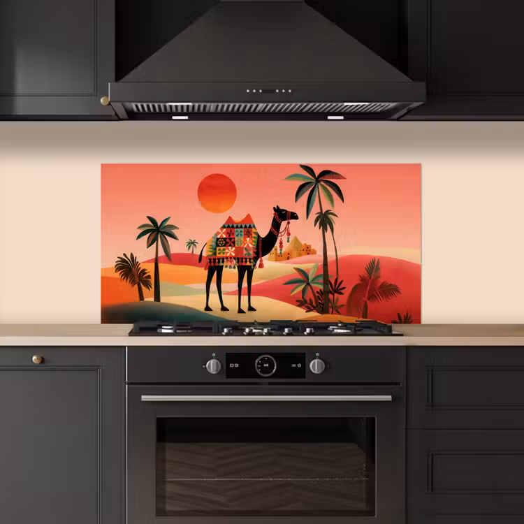 Kameel - Gekleurd tapijt - Duinen - Rode zon keuken achterwand spatscherm middel -sfeer1