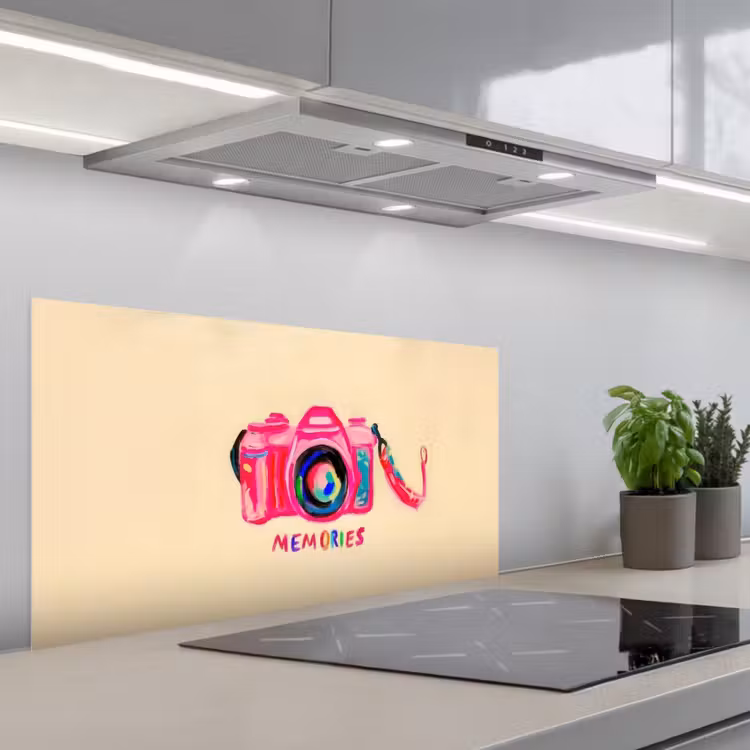 Camera - Memories - Roze - Geschilderd keuken achterwand spatscherm middel -3d_schuin
