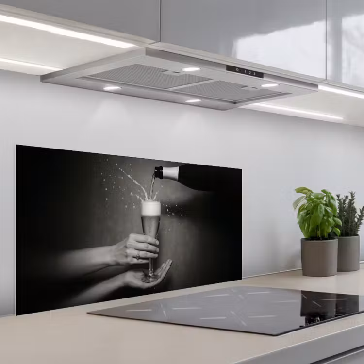 Champagnefles - Glas - Minimalistisch - Spetters keuken achterwand spatscherm middel -3d_schuin