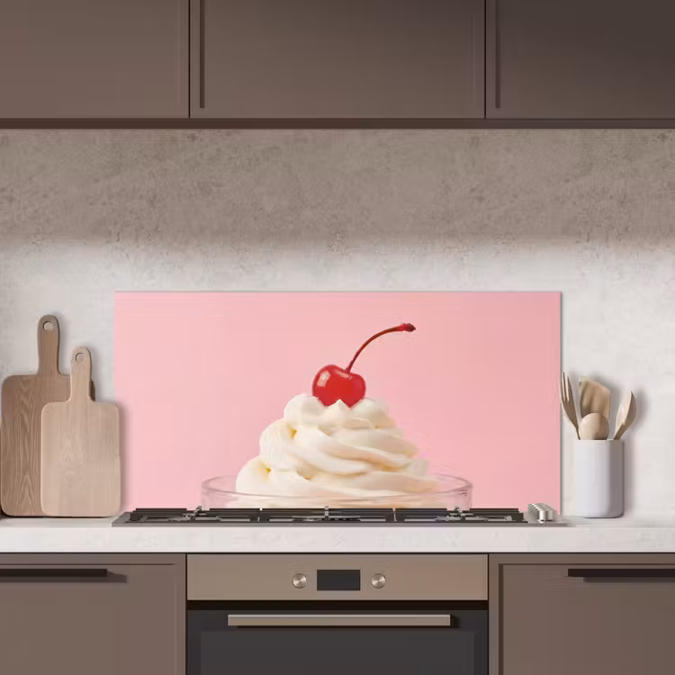 Kers - Slagroom - Roze keuken achterwand spatscherm middel -sfeer2
