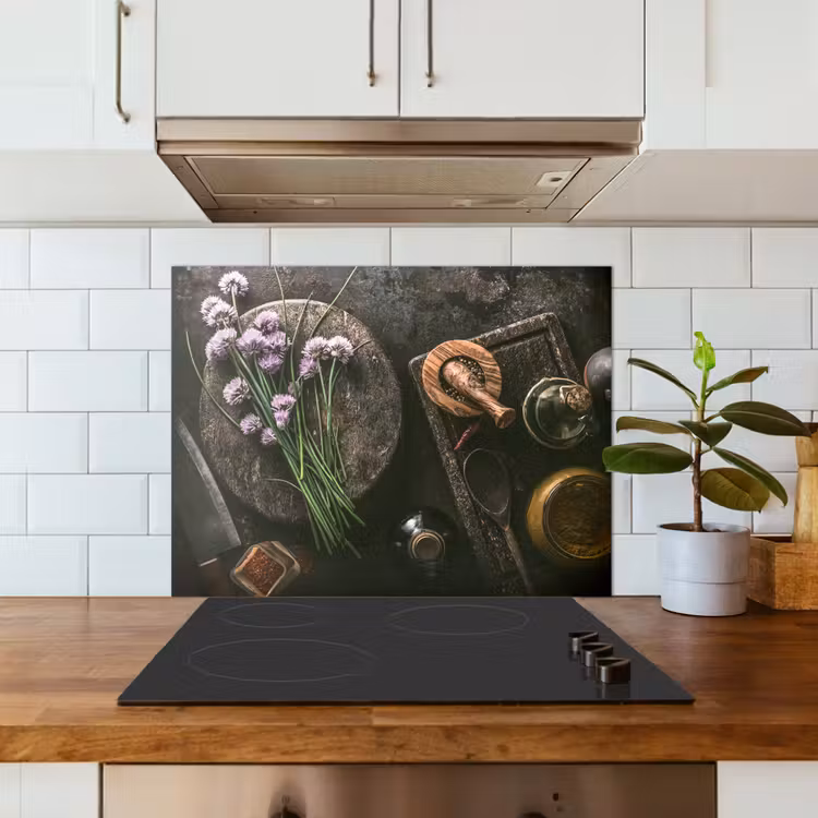 Bieslook Bloesem en Antieke Keukenwaren keuken achterwand spatscherm middel -sfeer2