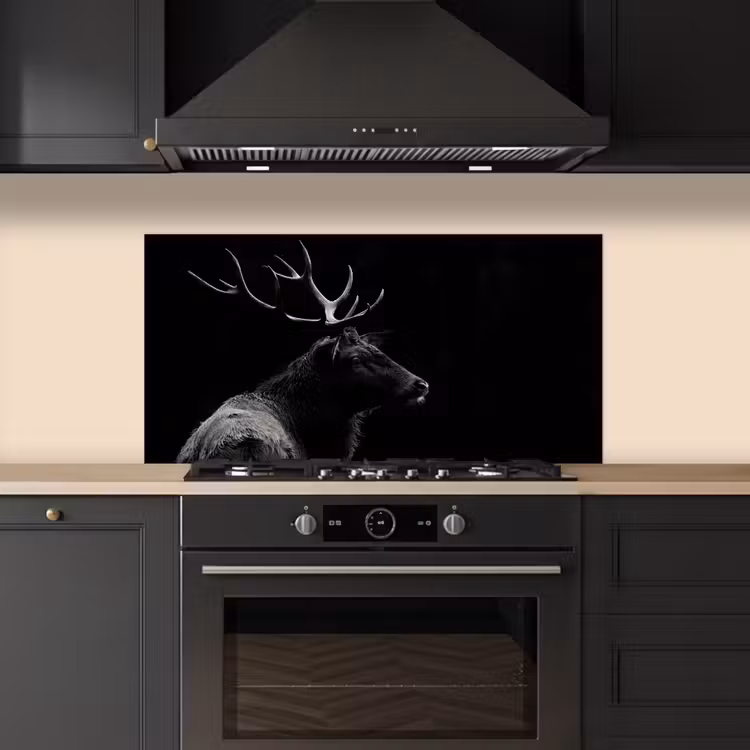 Hert - Zwart - Portret - Gewei - Dieren keuken achterwand spatscherm middel -sfeer1