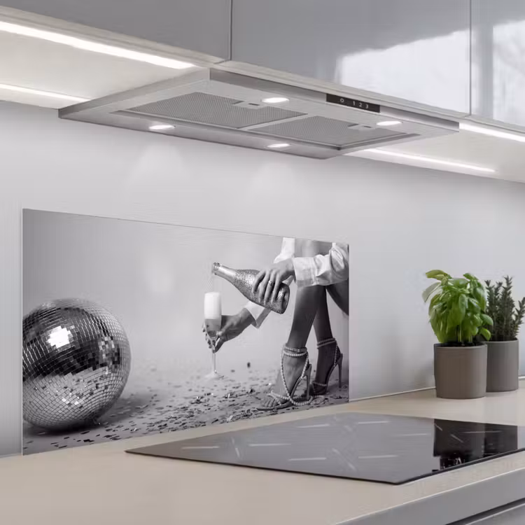 Feestelijk - Champagne - Discobal keuken achterwand spatscherm middel -3d_schuin