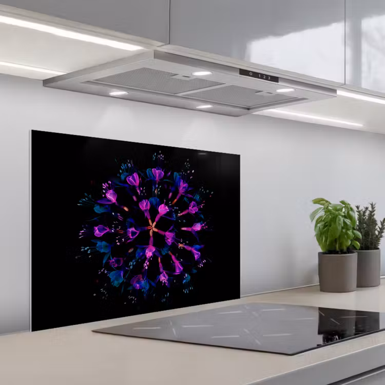 Bloem - Paars - Blauw - Macro - Zwart keuken achterwand spatscherm middel -3d_schuin
