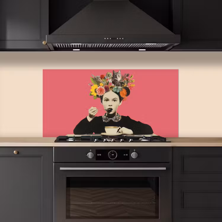 Meisje - Kopje - Bloemen - Roze keuken achterwand spatscherm middel -sfeer1
